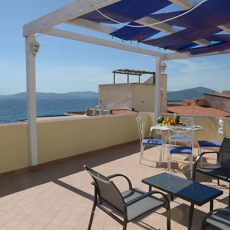 L'orizzonte Blu Апартаменты Альгеро