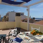 L'orizzonte Blu Appartamento *