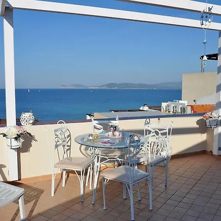 L'orizzonte Blu Альгеро